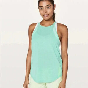 Lululemon Run Off-Route Tank
Heathered Washed Marsh / Washed Marsh